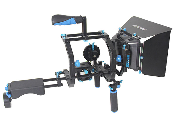 D201 02F PRO Shoulder Rig